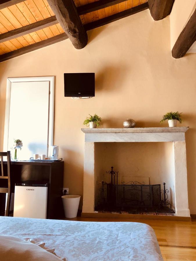 Affittacamere In Piazzetta Sarzana Εξωτερικό φωτογραφία
